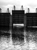 Sluice gates
